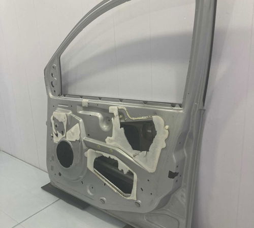 Porta Dianteira Direita Ford Fiesta 2003/2014 Com Detalhe