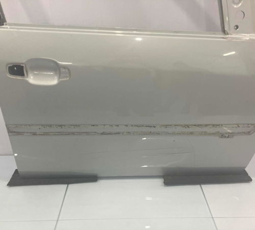 Porta Dianteira Direita Ford Fiesta 2003/2014 Com Detalhe