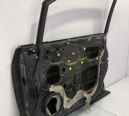 Porta Dianteira Direita Honda Fit 2003/2008 Com Detalhe