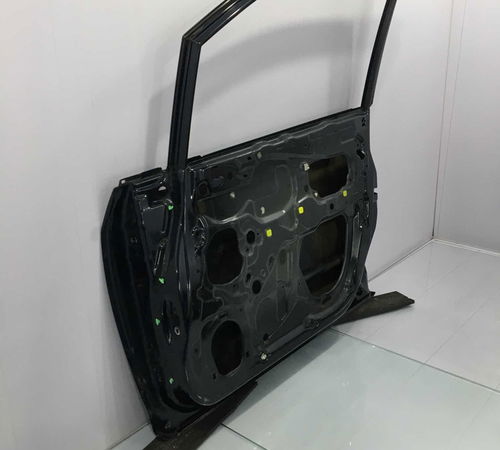 Porta Dianteira Direita Honda Fit 2003/2008 C/detalhes