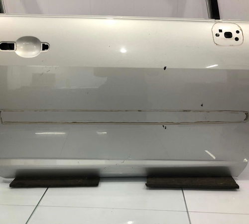 Porta Dianteira Direita Nissan Tiida 2008/2015