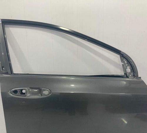 Porta Dianteira Direita Honda City 2010/2014 Com Detalhe