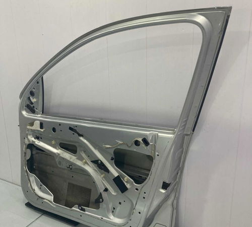 Porta Dianteira Direita Peugeot 207 2007/2015 Com Detalhes
