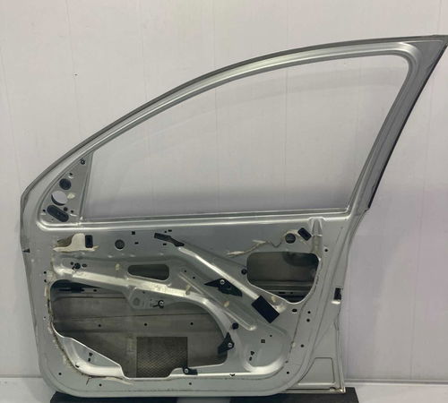 Porta Dianteira Direita Peugeot 207 2007/2015 Com Detalhes