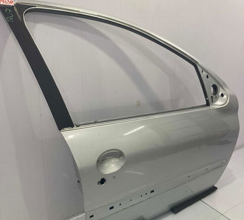 Porta Dianteira Direita Peugeot 207 2007/2015 Com Detalhes