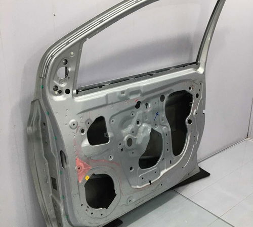 Porta Dianteira Direita Chevrolet Onix 2013-2019 C/detalhe