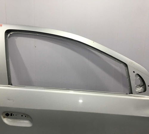 Porta Dianteira Direita Chevrolet Onix 2013-2019 C/detalhe
