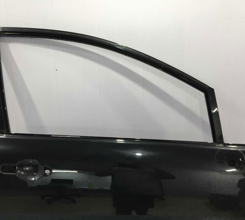 Porta Dianteira Direita Nissan Tiida 2009/2015 Com Detalhe