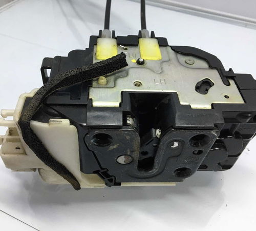 Fechadura Dianteira Esquerda Hyundai I30 2013