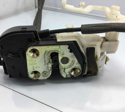 Fechadura Dianteira Esquerda Hyundai Ix35 2009/2013