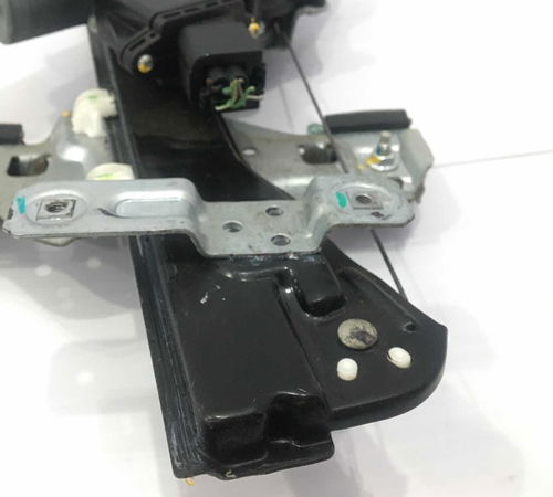 Máquina Vidro Dianteira Esquerda Chevrolet Sonic 2012/2014