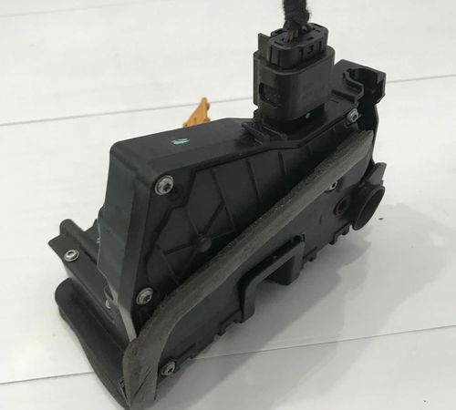 Fechadura Dianteira Esquerda Chevrolet Cobalt 2012/2020
