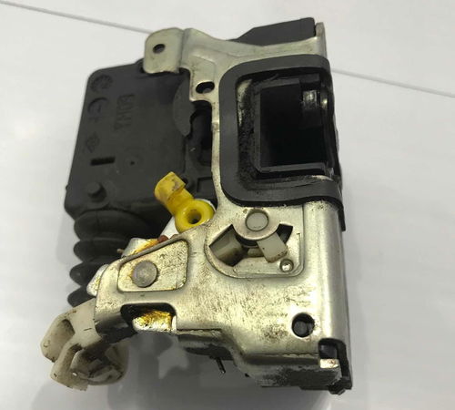 Fechadura Dianteira Esquerda Renault Logan 2013