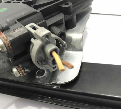 Máquina De Vidro Dianteiro Esquerdo Renault Logan 2013