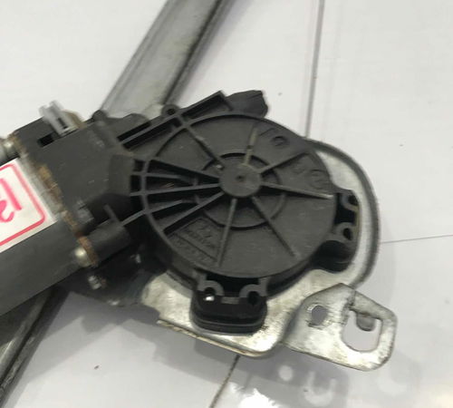 Máquina De Vidro Dianteira Esquerda Citroën C3 2004/2012