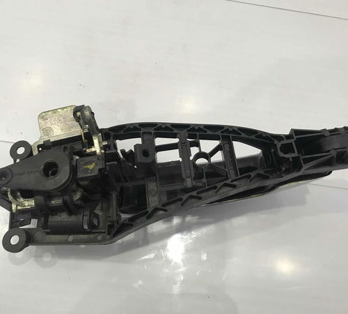 Maçaneta Externa Dianteira Esquerda Chevrolet Vectra 06/12