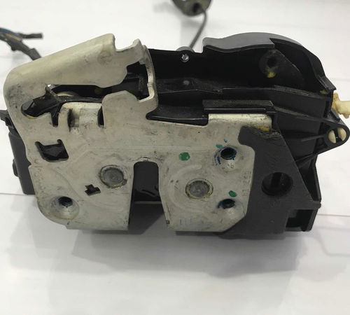 Fechadura Dianteira Esquerda Ford Ecosport 2013/2017
