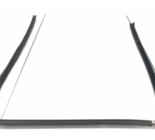 Borracha Canaleta Traseira Esquerda Honda Fit 2003/2008