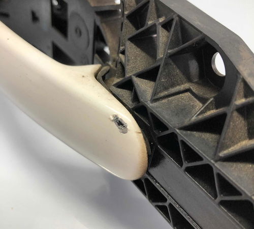 Maçaneta Externa Dianteira Direita Volkswagen Up 16/20 C/det