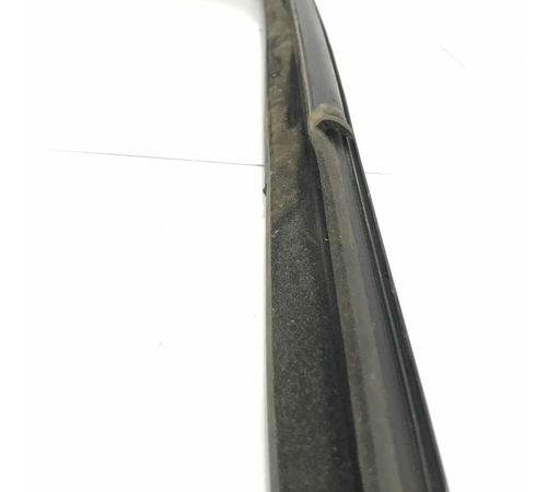 Borracha Canaleta Dianteira Esquerda Fiat Grand Siena 13/21
