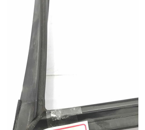 Borracha Canaleta Dianteira Esquerda Kia Sportage 2017