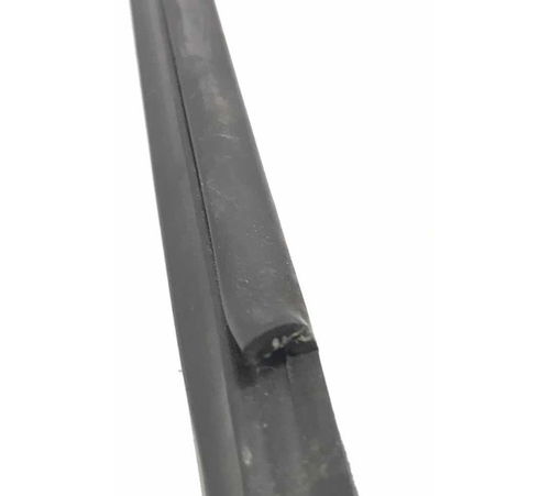 Borracha Canaleta Dianteira Direita Peugeot 207 2007/2015