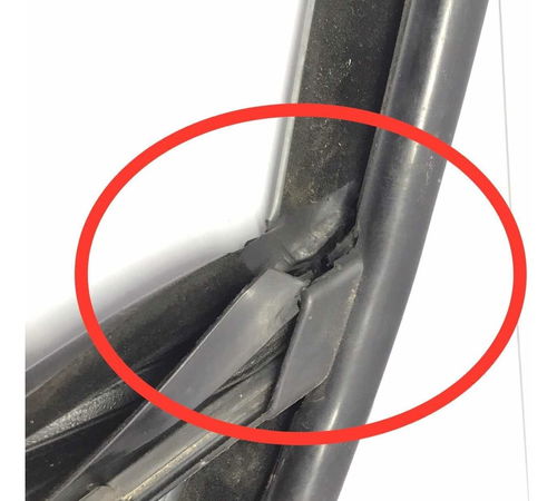 Borracha Canaleta Dianteira Direita Citroën C3 13/16 C/detal