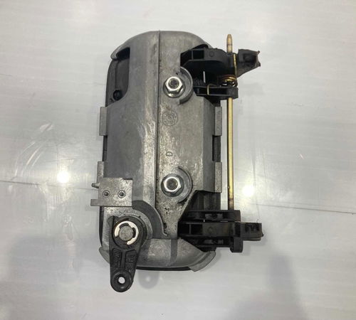 Maçaneta Externa Dianteira Direita Chevrolet Corsa 01/08