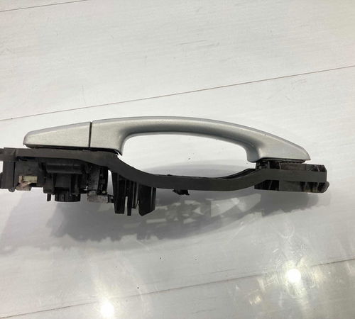 Maçaneta Externa Dianteira Direita Chevrolet Vectra 06/12