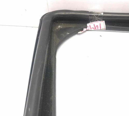 Borracha Canaleta Dianteira Direita Renault Duster 2016