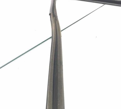 Borracha Canaleta Dianteira Direita Renault Logan 08/13