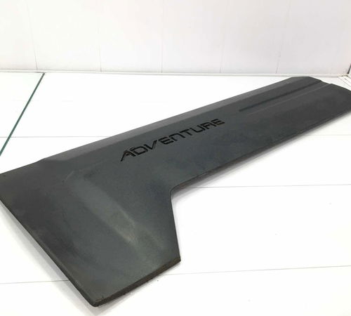 Moldura Friso Dianteira Esquerda Fiat Id...