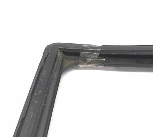 Borracha Canaleta Dianteira Direita Fiat Palio Essence 09/13