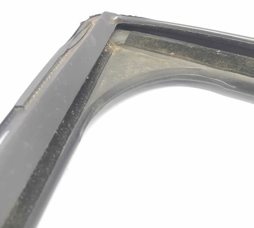 Borracha Canaleta Dianteira Direita Ford Fusion 2006/2012