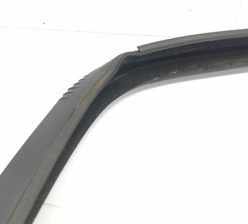 Borracha Canaleta Dianteira Direita Ford Ka 2009/2012