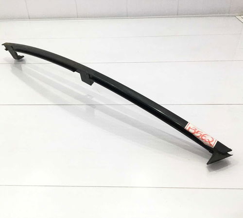 Guia Canaleta Vidro Traseira Esquerda Toyota Corolla 15/18