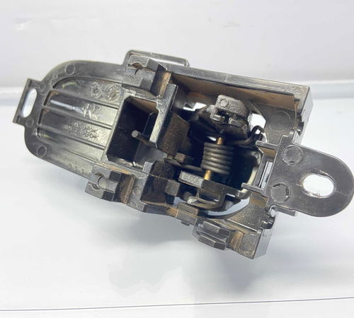 Puxador Interno Porta Dianteira Direita Nissan Tiida 2008/14