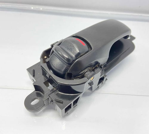 Puxador Interno Porta Dianteira Direita Nissan Tiida 2008/14