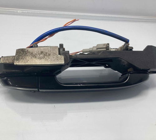 Maçaneta Externa Dianteira Direita Nissan Tiida 08/14
