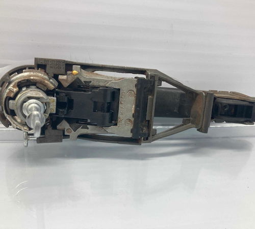 Maçaneta Externa Dianteira Direita Volkswagen Gol G5 09/12