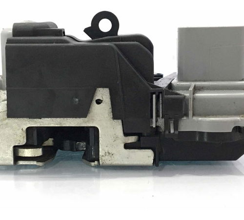 Fechadura Porta Dianteira Direita Citroën Xsara Picasso 2005