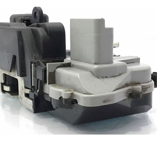 Fechadura Porta Dianteira Direita Citroën Xsara Picasso 2005