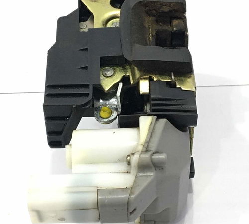 Fechadura Porta Dianteiro Direito Ford Ecosport 2003/2012