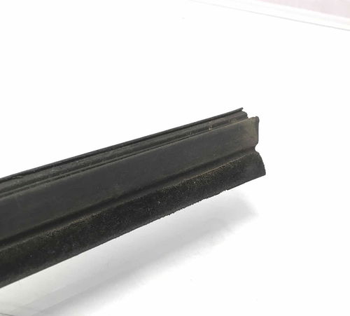 Pestana Externa Dianteira Direita Ford Fiesta 03/14 C/detalh