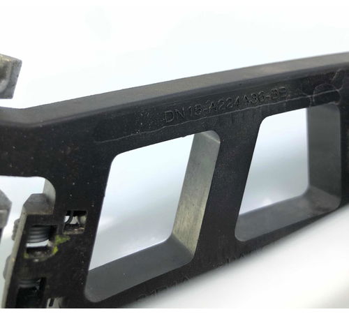 Maçaneta Externa Dianteira Direita Ford Ka 2013/21 C/detalhe