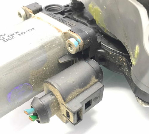Máquina De Vidro Dianteir Direito Volkswagen Gol 2009/2021
