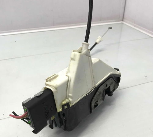 Fechadura Dianteira Direita Citroën C3 2015