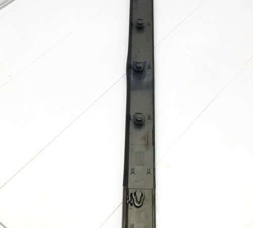 Friso C/detalhe Porta Dianteira Direita Renault Magane 2006