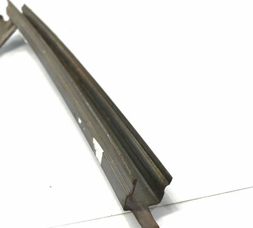 Guia Canaleta Vidro Dianteira Direita Honda Fit 2003/2008