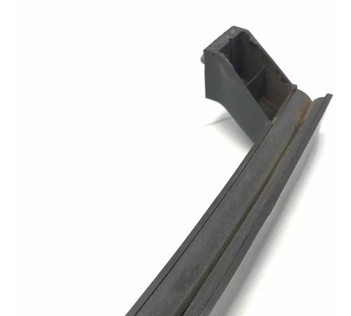 Guia Canaleta Vidro Dianteiro Direito Chevrolet Sonic 12/16